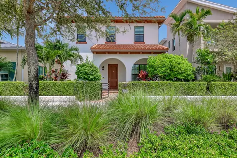 5065 Grandiflora Rd, Palm Beach Gardens, FL 33418