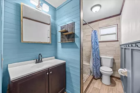 Bath - 3031 NW 2nd St, Okeechobee, FL 34972 photo 1 of 2