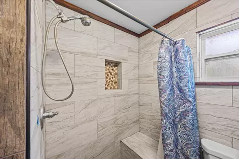 Bath - 3031 NW 2nd St, Okeechobee, FL 34972 photo 2 of 2
