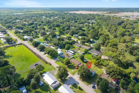 View/Area - 3031 NW 2nd St, Okeechobee, FL 34972 photo 4 of 5