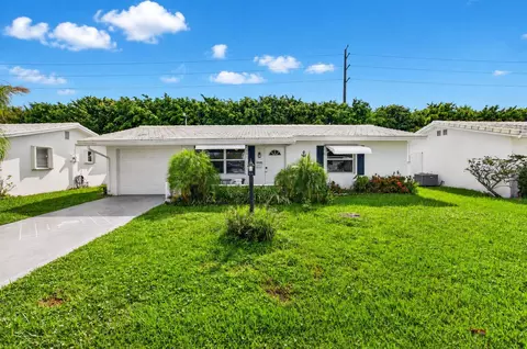 400 SW 8th Pl, Boynton Beach, FL 33426