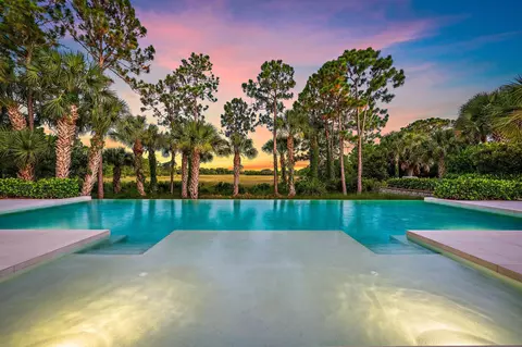 13421 Sabal Chase, Palm Beach Gardens, FL 33418