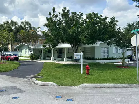 425 SW 18th Ave, Fort Lauderdale, FL 33312
