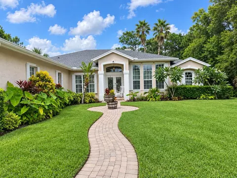 7481 150th Ct N, Palm Beach Gardens, FL 33418