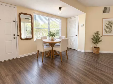 Dining - 3254 SE Aster Ln #J239, Stuart, FL 34994 photo 1 of 1