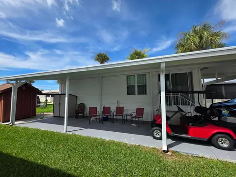Exterior - 6494 SE 55th St, Okeechobee, FL 34974 photo 6 of 7