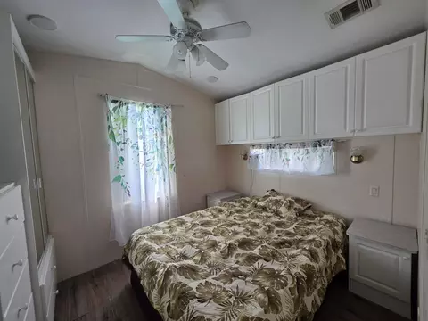 Bedroom - 6494 SE 55th St, Okeechobee, FL 34974 photo 1 of 2