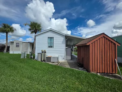 Exterior - 6494 SE 55th St, Okeechobee, FL 34974 photo 4 of 7