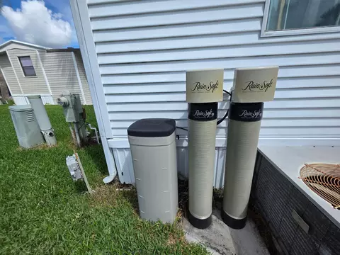 Exterior - 6494 SE 55th St, Okeechobee, FL 34974 photo 3 of 7