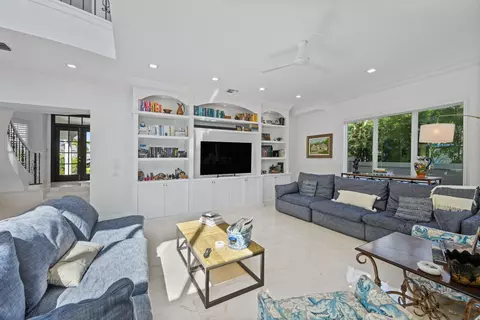 Living - 116 Terrapin Trl, Jupiter, FL 33458 photo 3 of 4