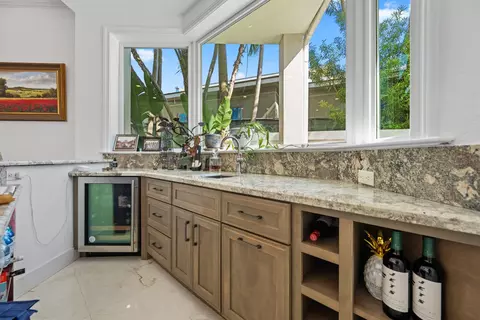 Kitchen - 116 Terrapin Trl, Jupiter, FL 33458 photo 10 of 10