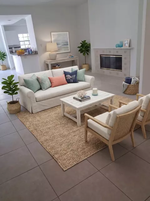 Living - Undisclosed, Pompano Beach, FL 33062 photo 1 of 1