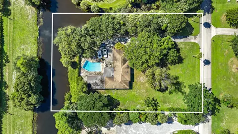 8550 Nashua Dr, Palm Beach Gardens, FL 33418