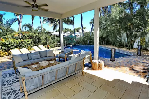Other - 4110 NE 27th Ave, Lighthouse Point, FL 33064 photo 6 of 9