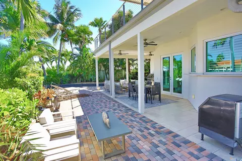 Other - 4110 NE 27th Ave, Lighthouse Point, FL 33064 photo 7 of 9