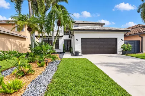 10894 Old Bridgeport Ln, Boca Raton, FL 33498