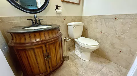 Bath - 171 Grantham E, Deerfield Beach, FL 33442 photo 8 of 8