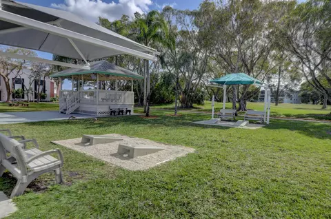 Exterior - 171 Grantham E, Deerfield Beach, FL 33442 photo 12 of 14