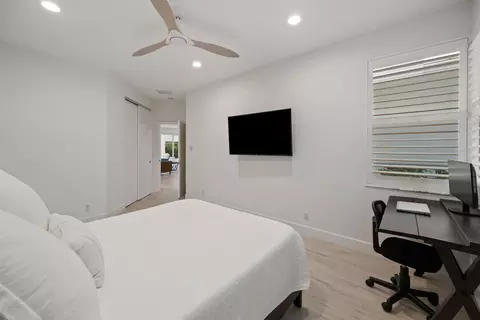 Bedroom - 106 Toteka Cir, Jupiter, FL 33458 photo 6 of 6