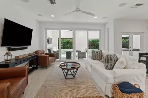 Living - 106 Toteka Cir, Jupiter, FL 33458 photo 3 of 3