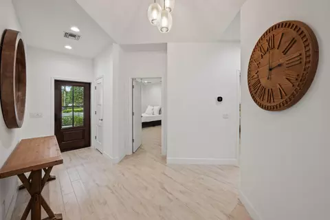 Entry Way - 106 Toteka Cir, Jupiter, FL 33458 photo 5 of 5