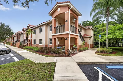 3496 Briar Bay Blvd #206, West Palm Beach, FL 33411