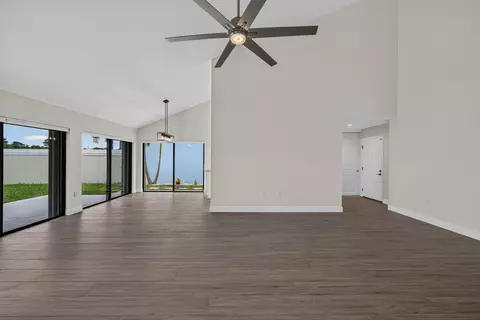 Living - 406 River Edge Rd, Jupiter, FL 33477 photo 2 of 10
