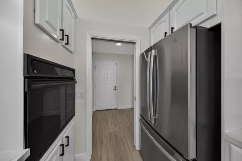 Entry Way - 406 River Edge Rd, Jupiter, FL 33477 photo 3 of 5