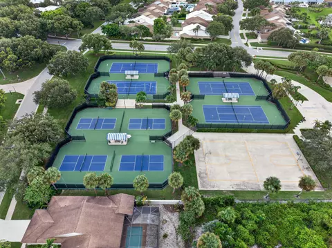 View/Area - 406 River Edge Rd, Jupiter, FL 33477 photo 6 of 8