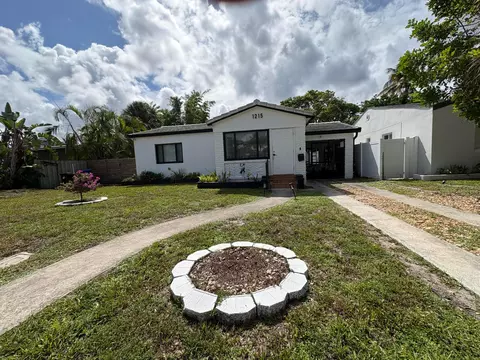 1215 NE 16th Ter, Fort Lauderdale, FL 33304