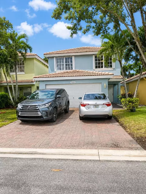 3331 Commodore Ct, West Palm Beach, FL 33411