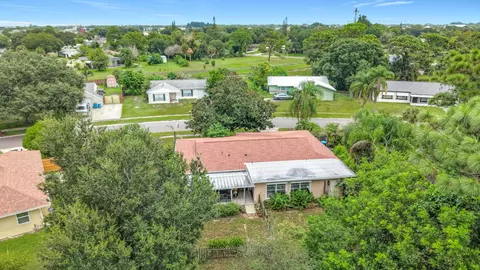1324 Cromey Rd NE, Palm Bay, FL 32905