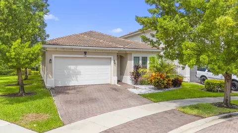 3764 NW 89th Way, Coral Springs, FL 33065