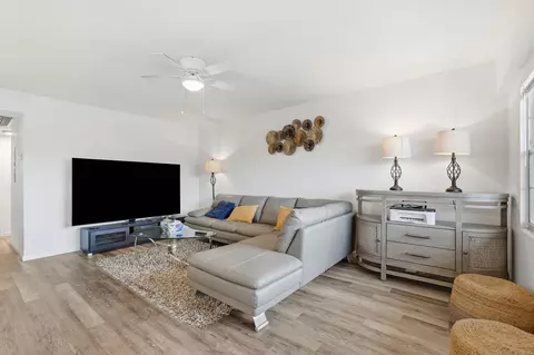 Living - 209 Brighton E, Boca Raton, FL 33434 photo 1 of 4