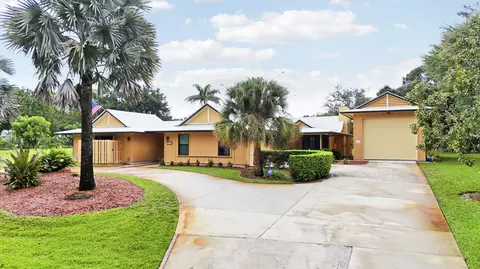 3459 SW Woodcreek Trl, Palm City, FL 34990