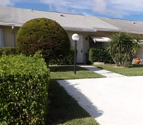 5445 Glenda St, West Palm Beach, FL 33417