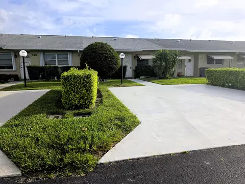 5445 Glenda St, West Palm Beach, FL 33417