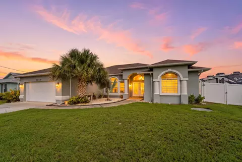 1043 SW Idol Ave, Port Saint Lucie, FL 34953