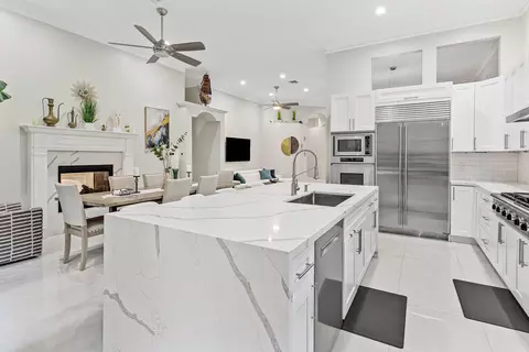 241 Coral Cay Ter, Palm Beach Gardens, FL 33418