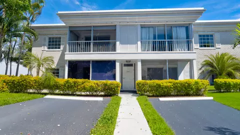 6207 Bay Club Dr #1, Fort Lauderdale, FL 33308
