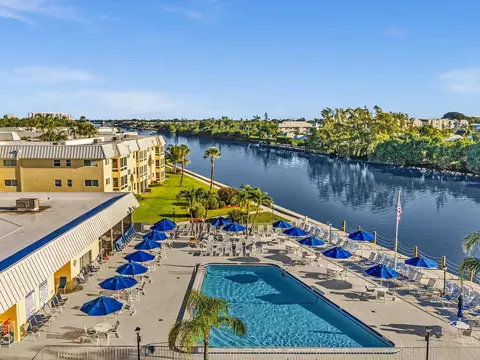 14 Colonial Club Dr #103, Boynton Beach, FL 33435