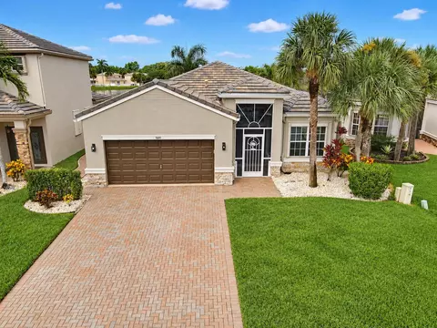 5691 Saddle Trail Ln, Lake Worth, FL 33449
