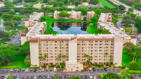 14460 Strathmore Ln #704, Delray Beach, FL 33446