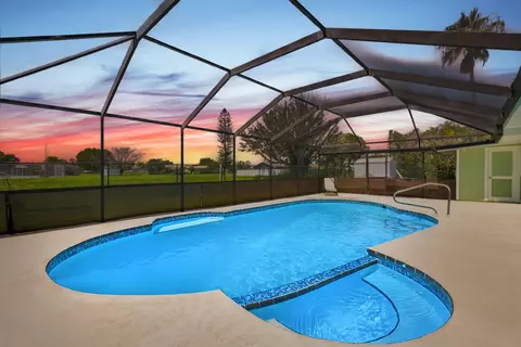 502 NW Kilpatrick Ave, Port Saint Lucie, FL 34983