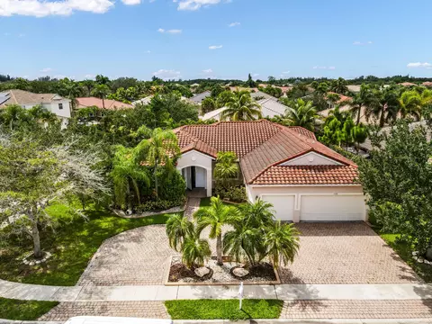 1150 SW 189th Ave, Pembroke Pines, FL 33029