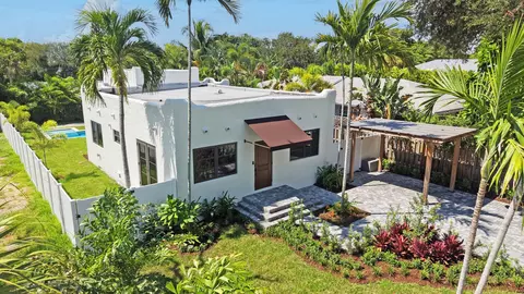 222 NE 9th St, Delray Beach, FL 33444