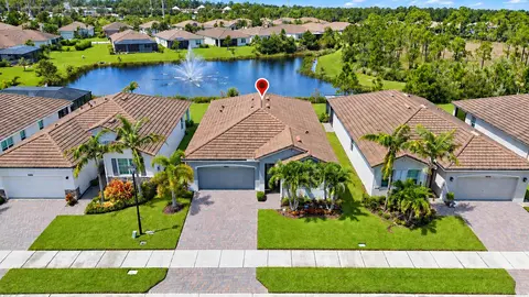 4600 NW Exchange Ave, Jensen Beach, FL 34957