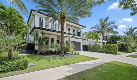 745 Park Dr W, Boca Raton, FL 33432