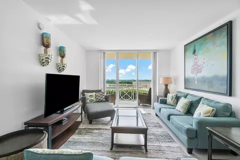 350 N Federal Hwy #606, Boynton Beach, FL 33435