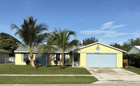 8461 Theresa Rd, Boynton Beach, FL 33472